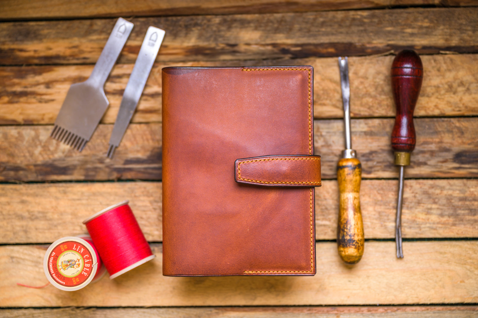 Make your own // Notebook Cover for ANY notebook!