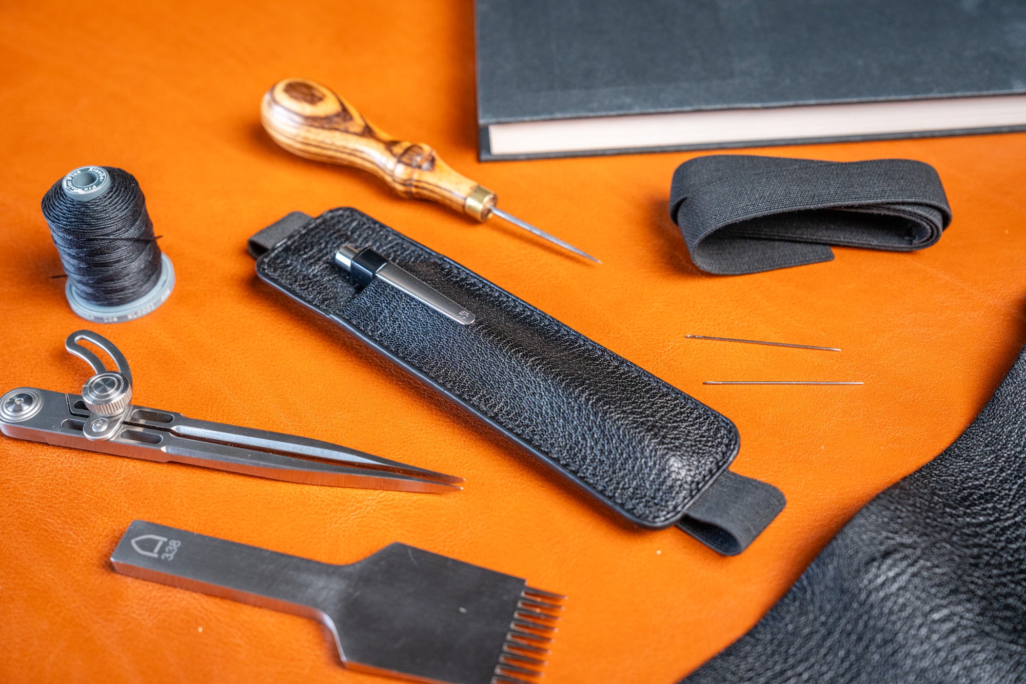 Leather removeable pen holder acrylic template from j.h.leather