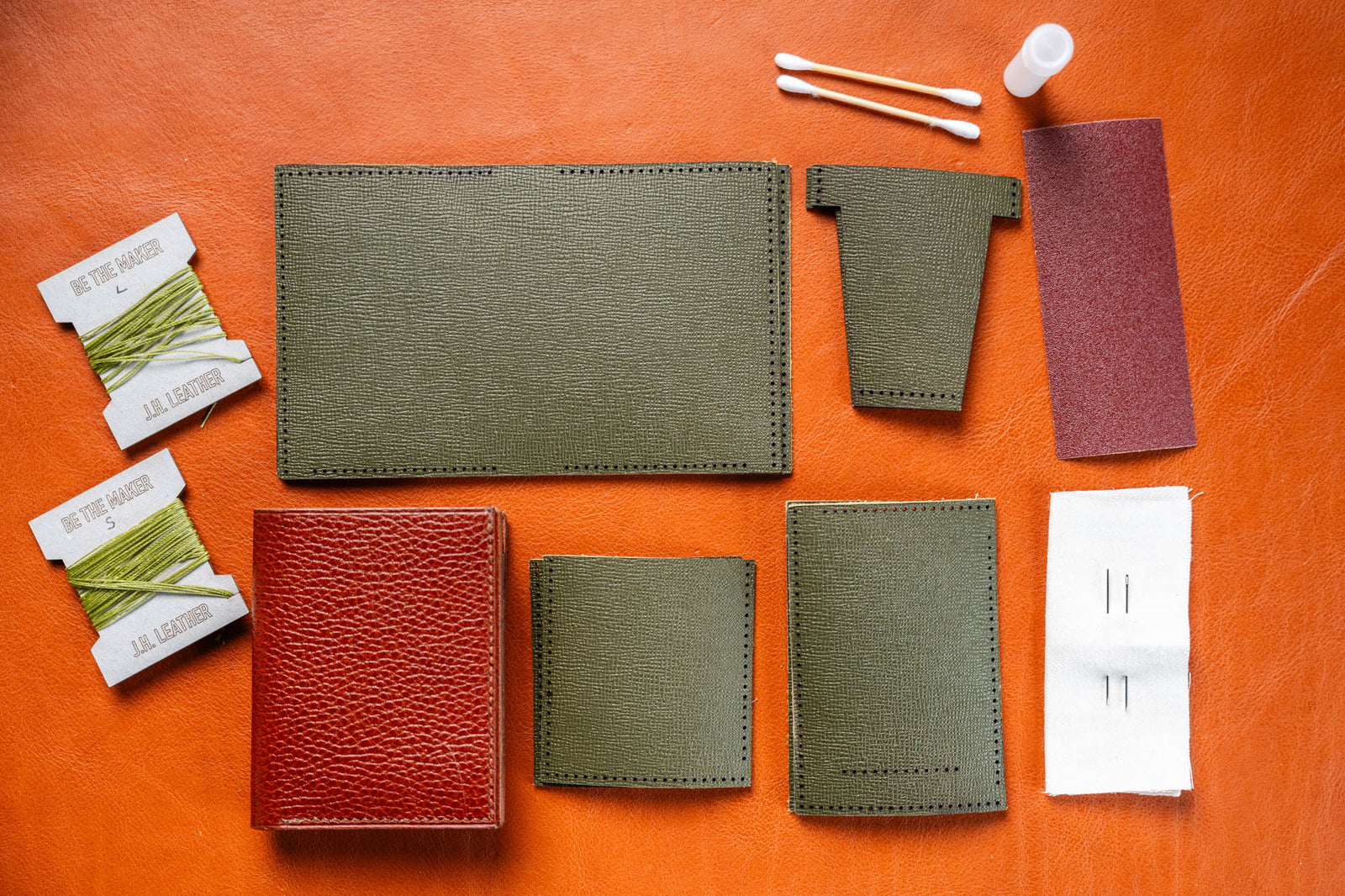 Be The Maker: Vertical Bifold Wallet Premium DIY Leathercraft Kit