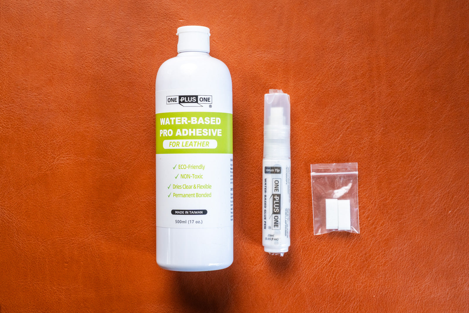 One Plus One 10 mm Glue Pen + 500ml refill