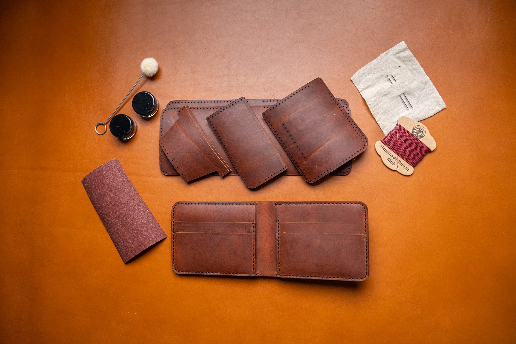 Be The Maker: Bifold Wallet Premium DIY Leathercraft Kit Chestnut