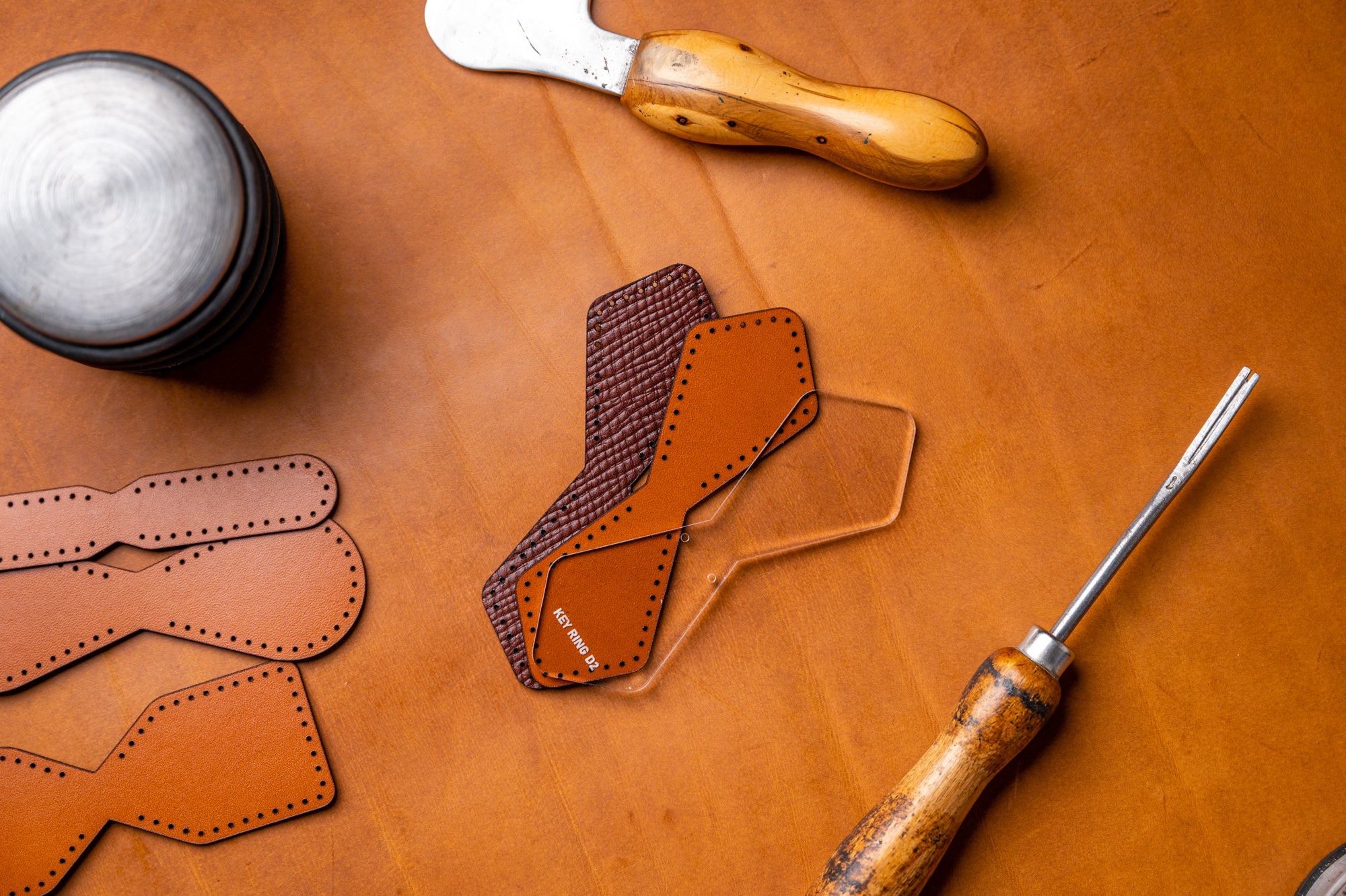 Be The Maker: Bifold Wallet Premium DIY Leathercraft Kit - J.H. Leather